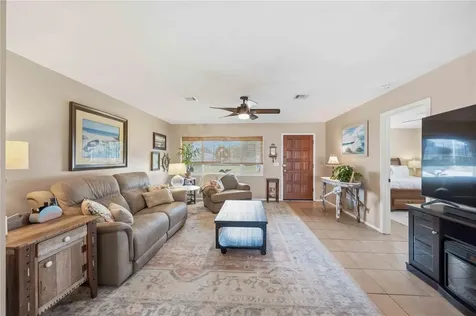 10068 Amelia Avenue Englewood FL 34224