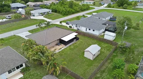 10068 Amelia Avenue Englewood FL 34224