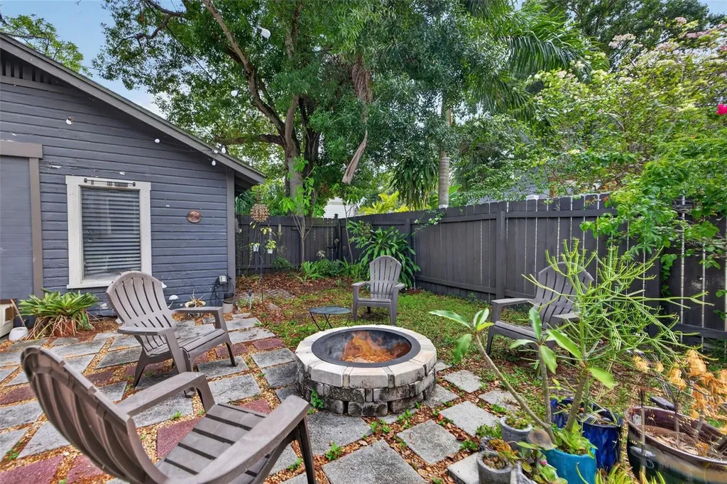 2128 5th Avenue N St Petersburg FL 33713