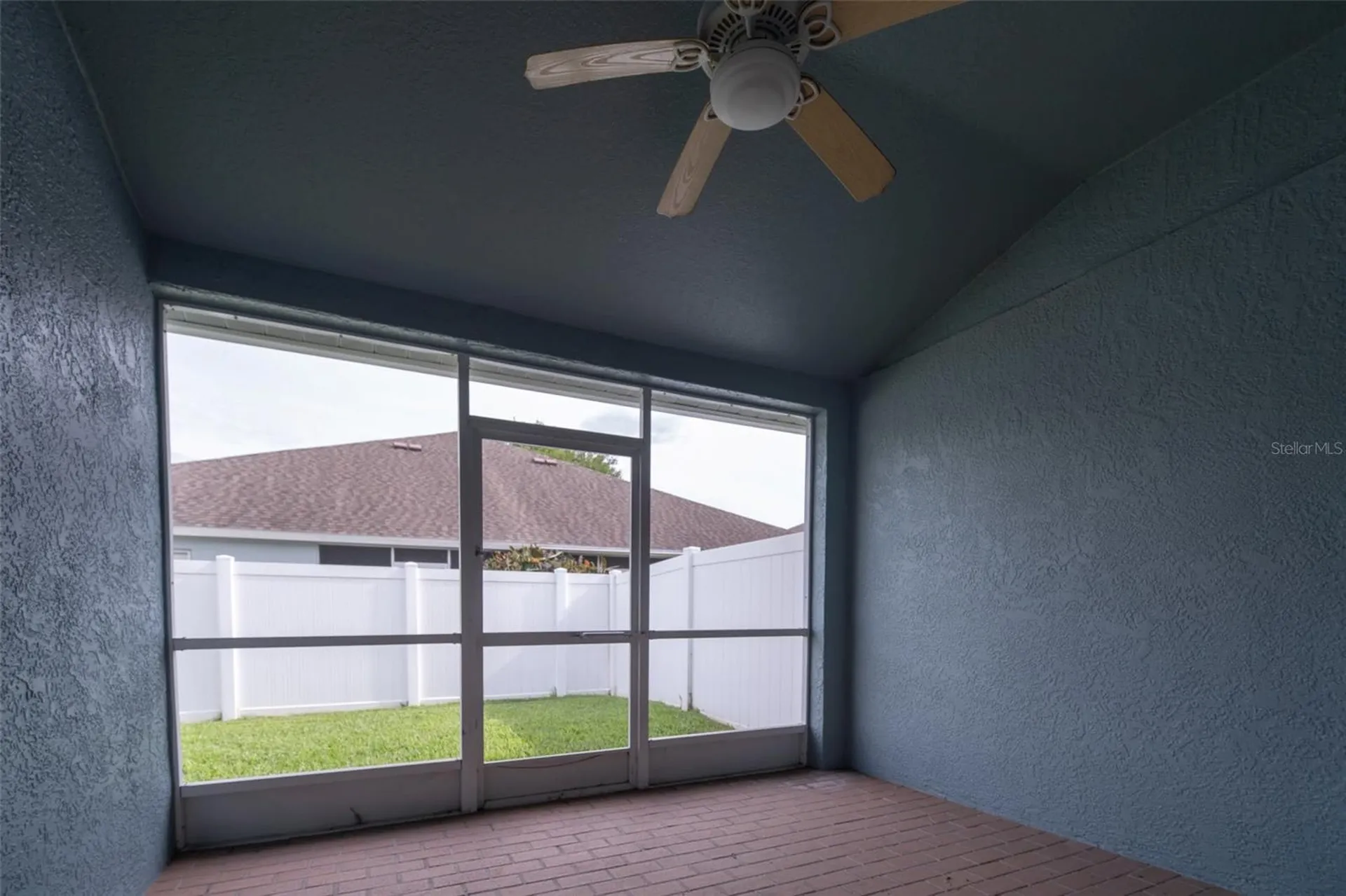 19127 Weymouth Drive Land O Lakes FL 34638