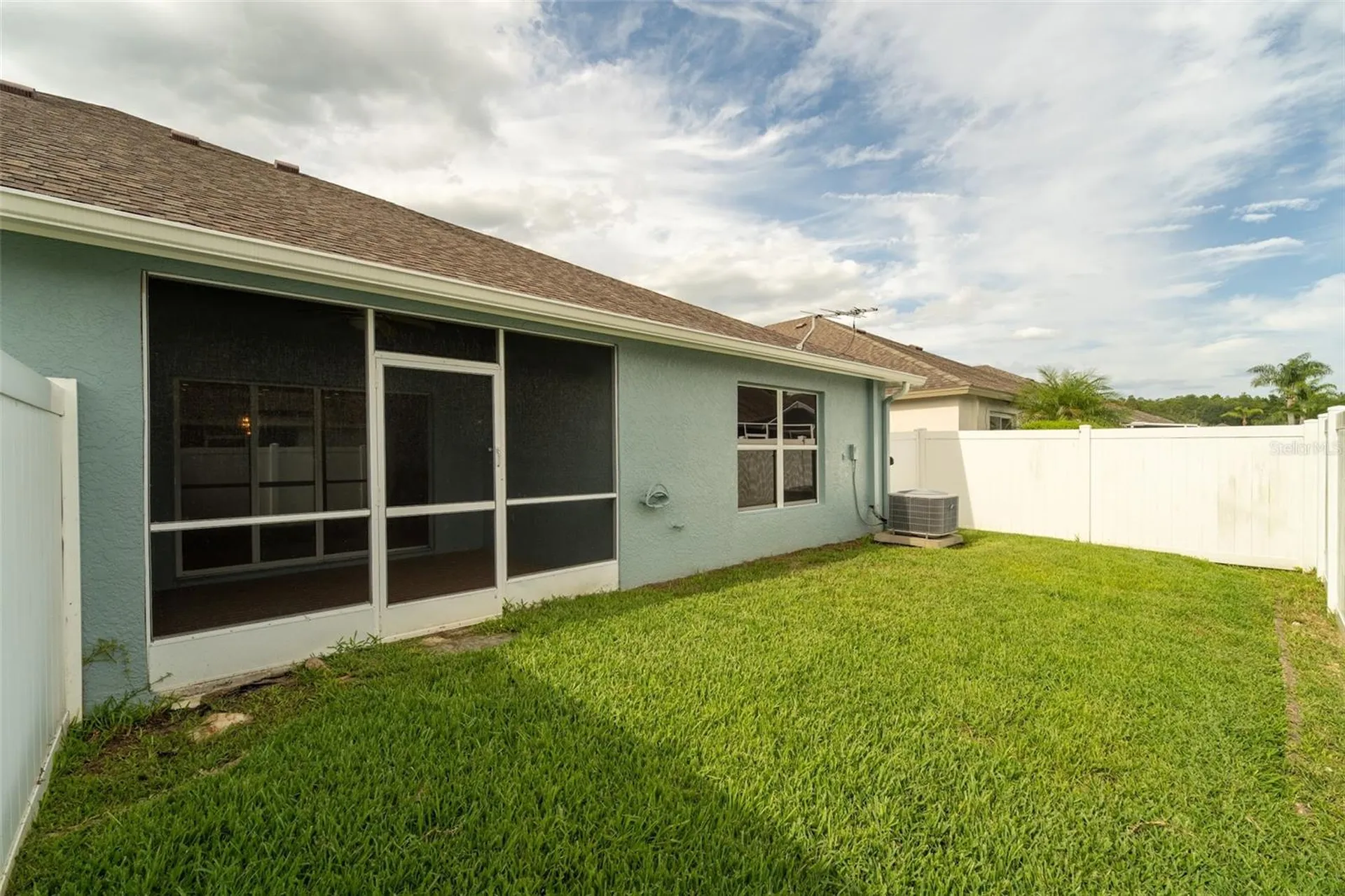 19127 Weymouth Drive Land O Lakes FL 34638