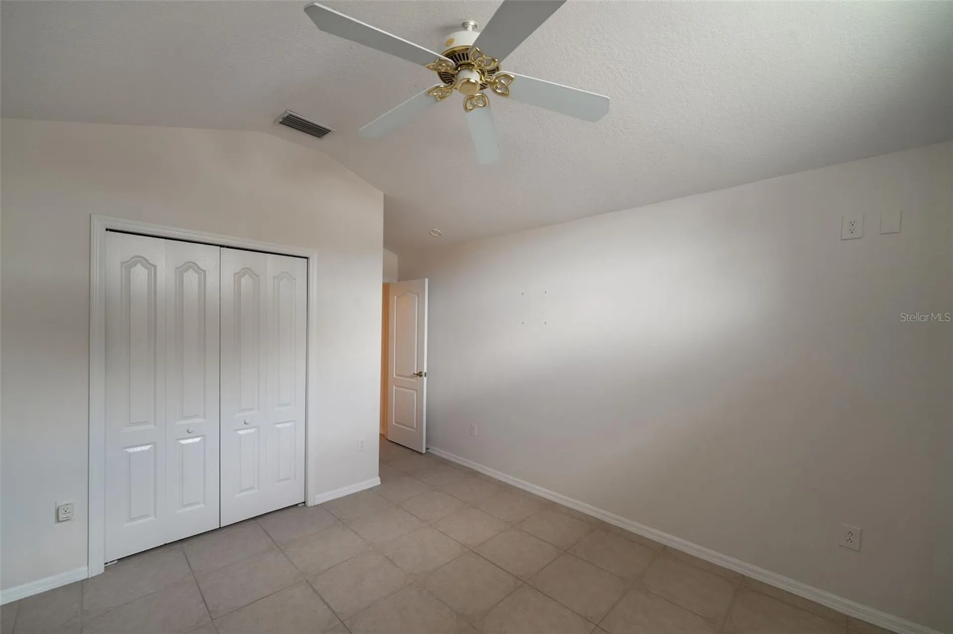 19127 Weymouth Drive Land O Lakes FL 34638