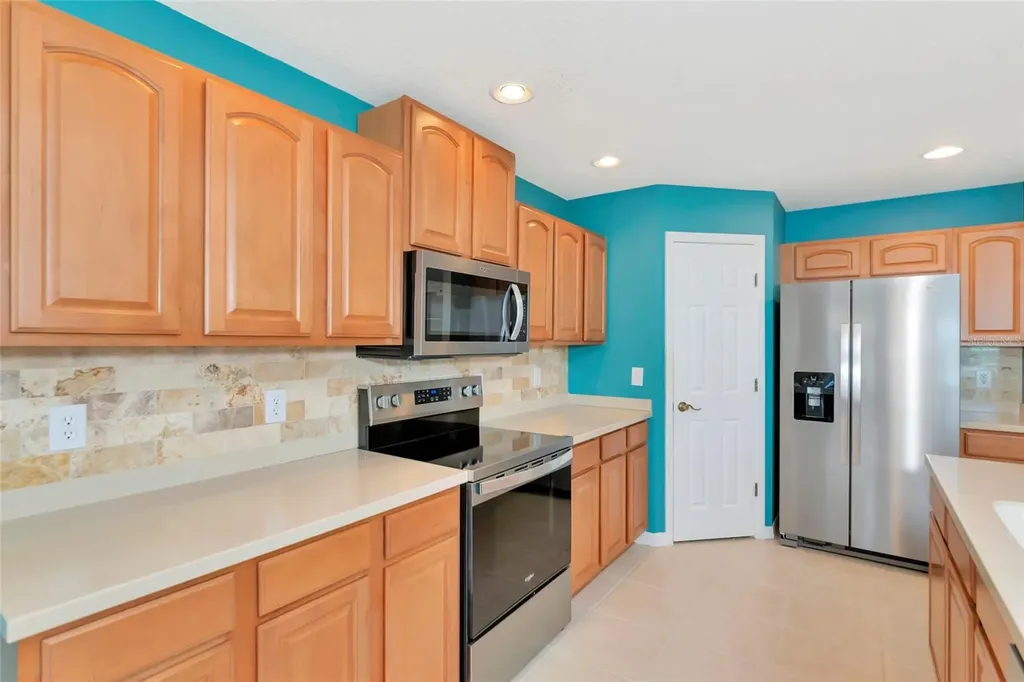 6143 42nd Street Circle E Bradenton FL 34203