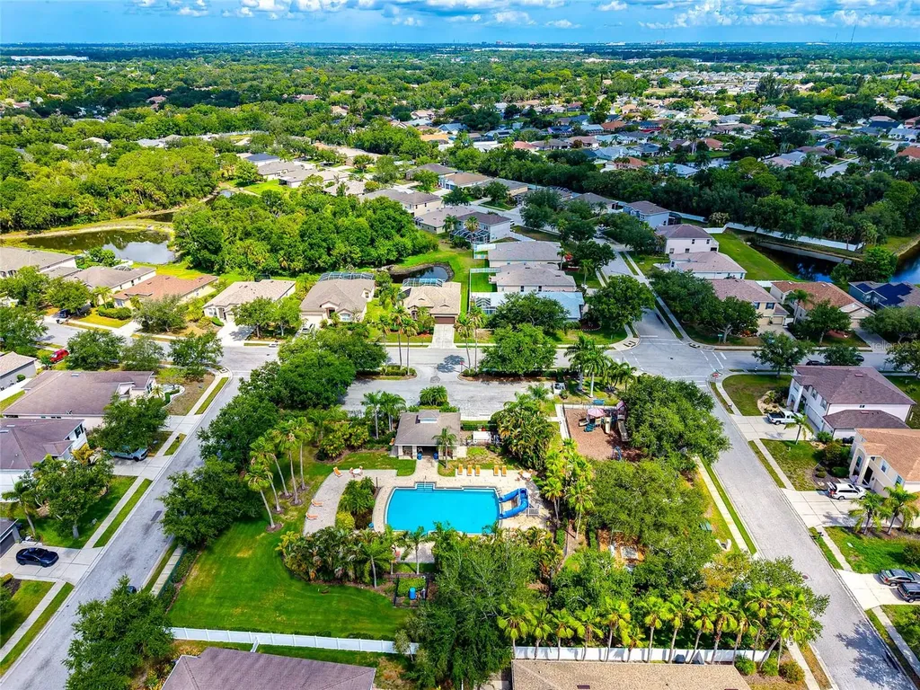6143 42nd Street Circle E Bradenton FL 34203