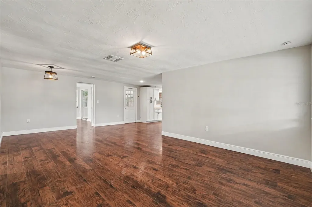 6244 6th Avenue New Port Richey FL 34653