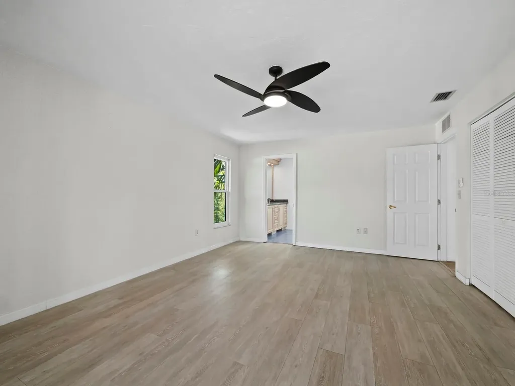 521 Cummings Street Sarasota FL 34242