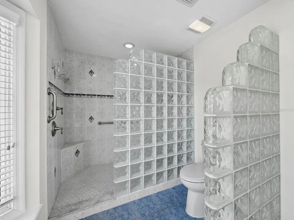 521 Cummings Street Sarasota FL 34242