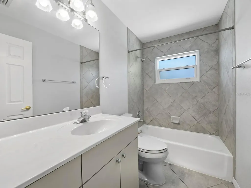521 Cummings Street Sarasota FL 34242
