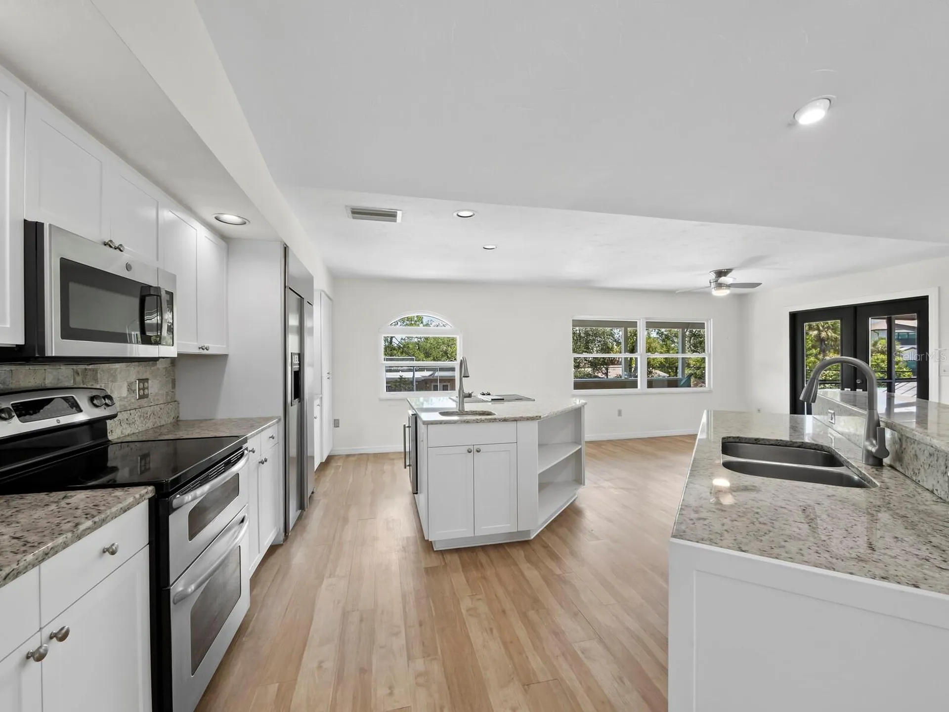 521 Cummings Street Sarasota FL 34242
