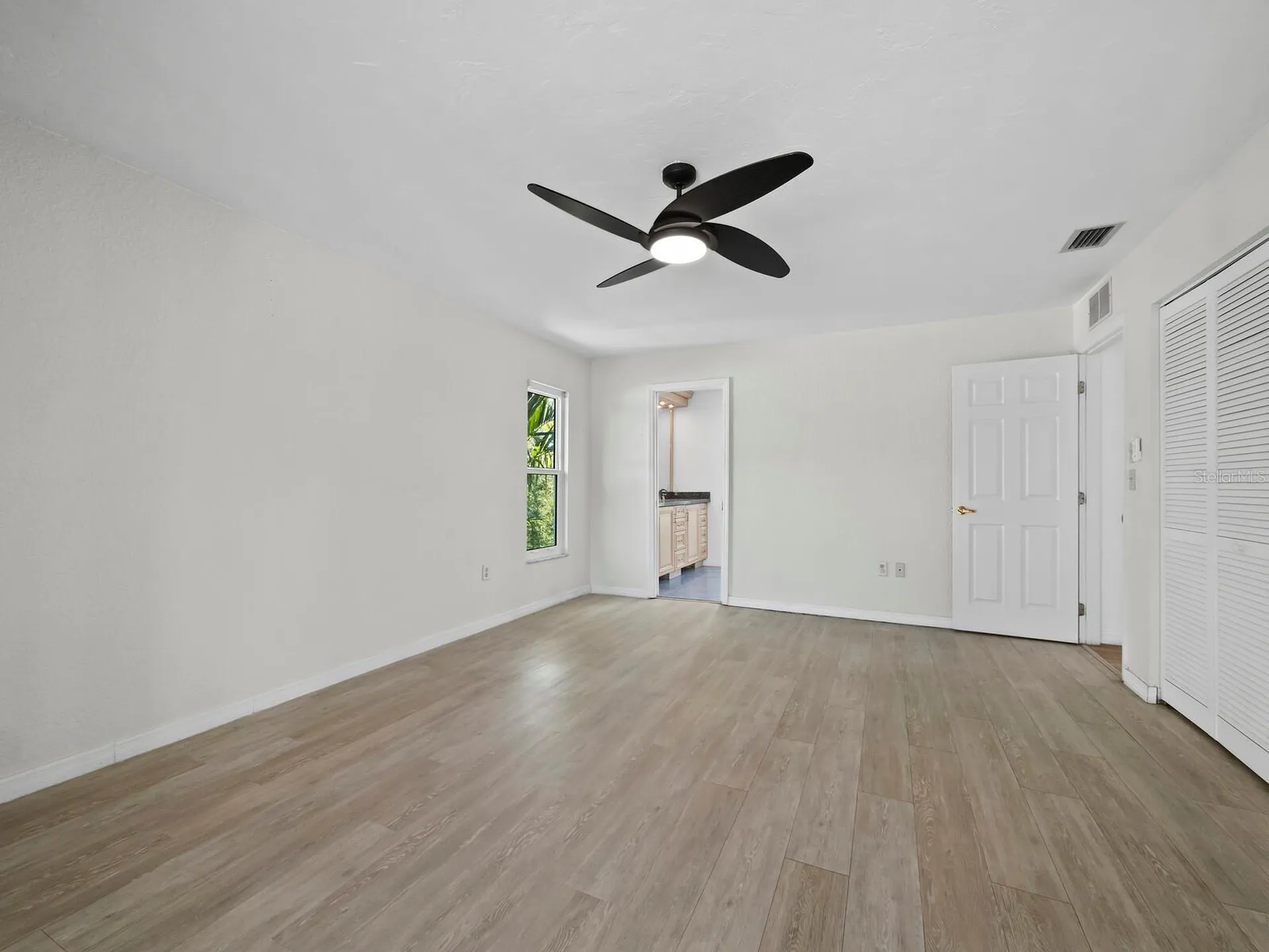 521 Cummings Street Sarasota FL 34242