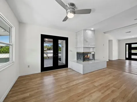 521 Cummings Street Sarasota FL 34242