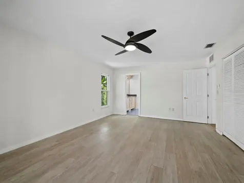 521 Cummings Street Sarasota FL 34242