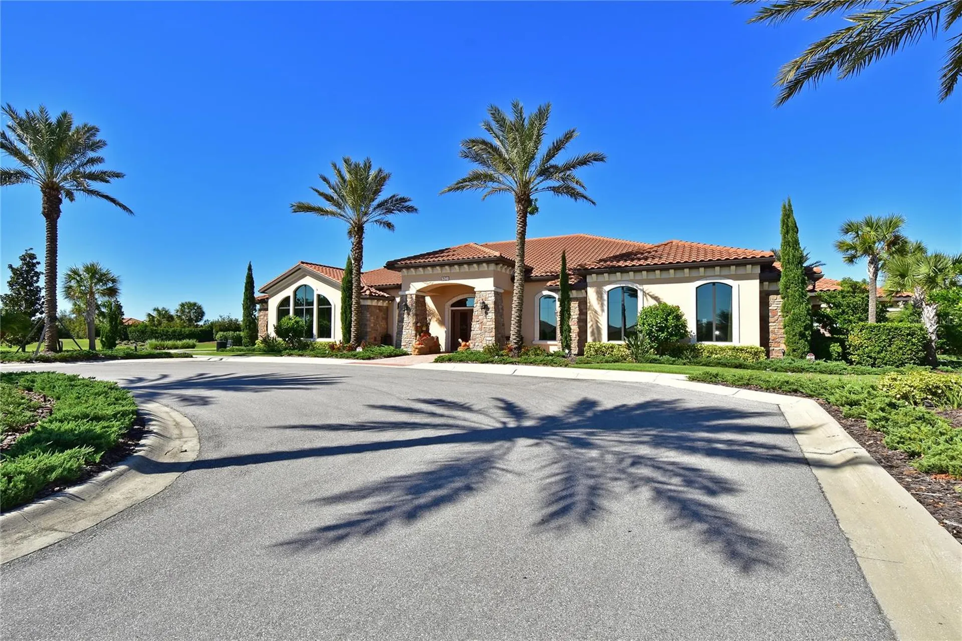5007 Serata Drive Bradenton FL 34211