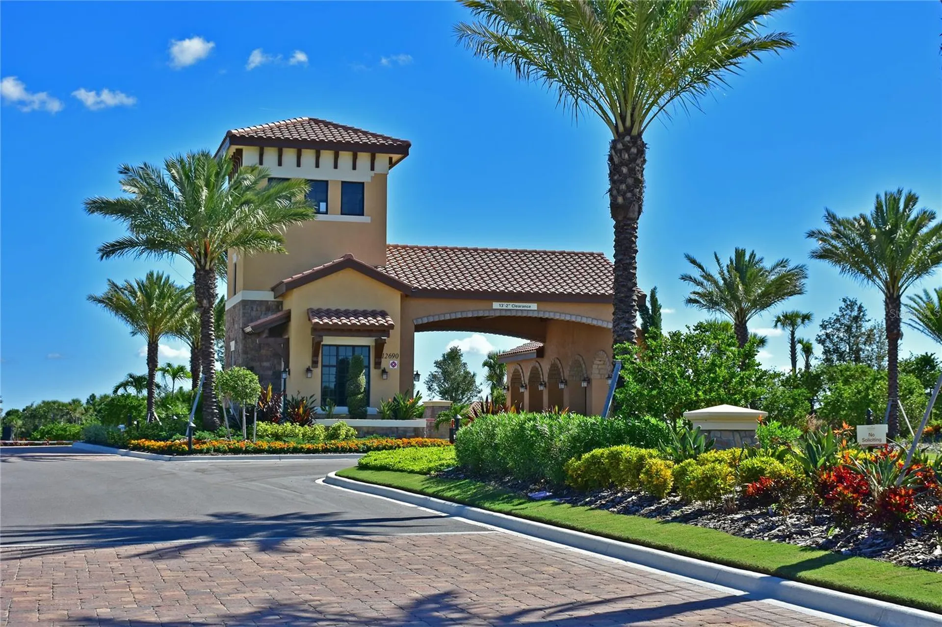 5007 Serata Drive Bradenton FL 34211