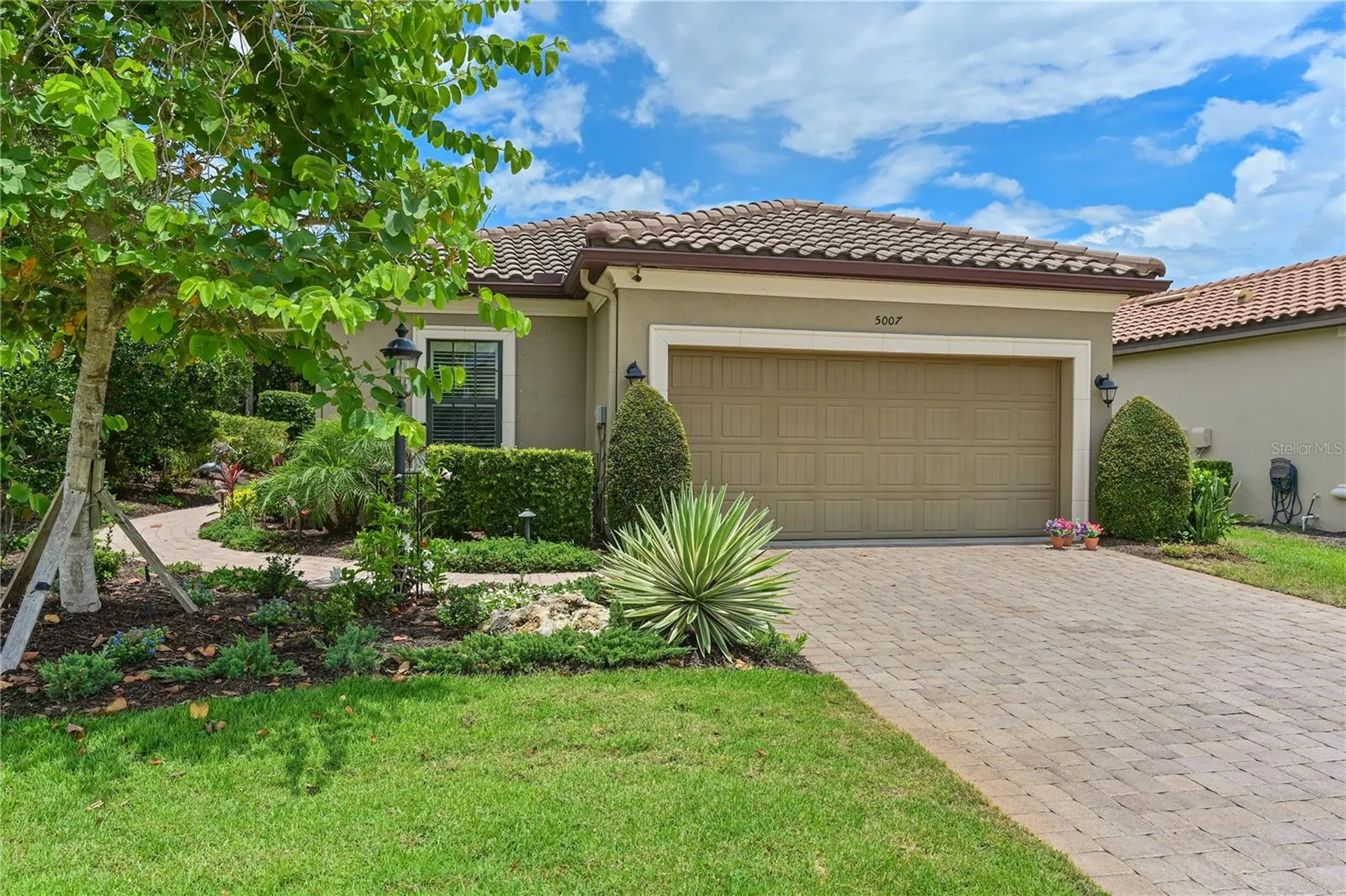 5007 Serata Drive Bradenton FL 34211