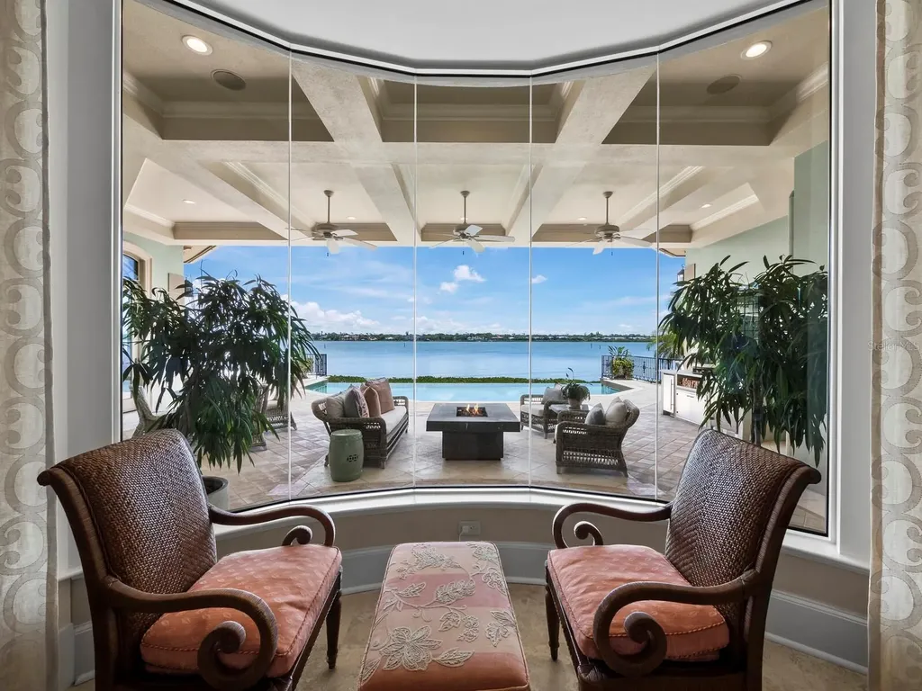 1280 Hidden Harbor Way Sarasota FL 34242