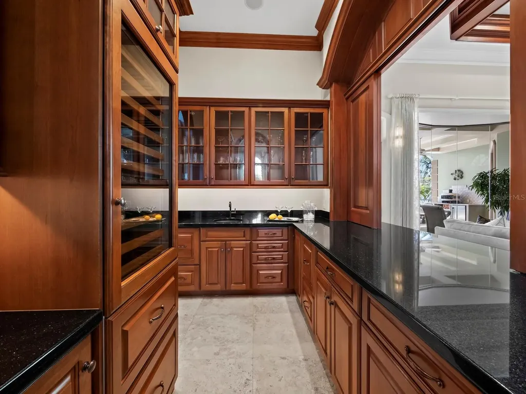 1280 Hidden Harbor Way Sarasota FL 34242