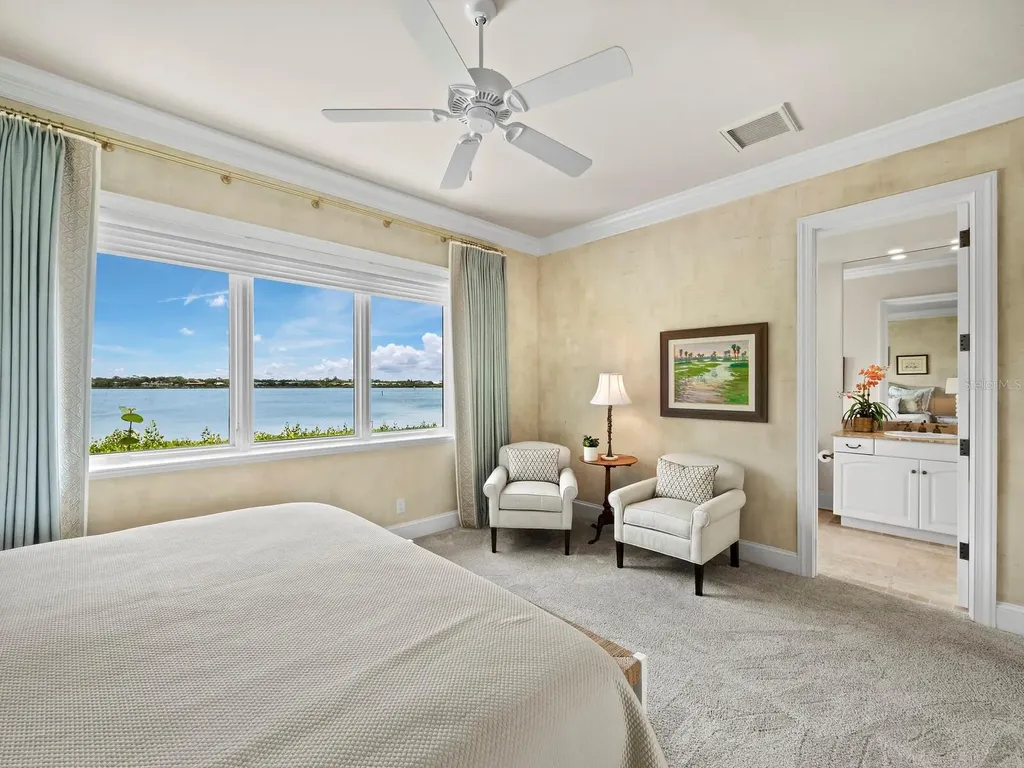 1280 Hidden Harbor Way Sarasota FL 34242