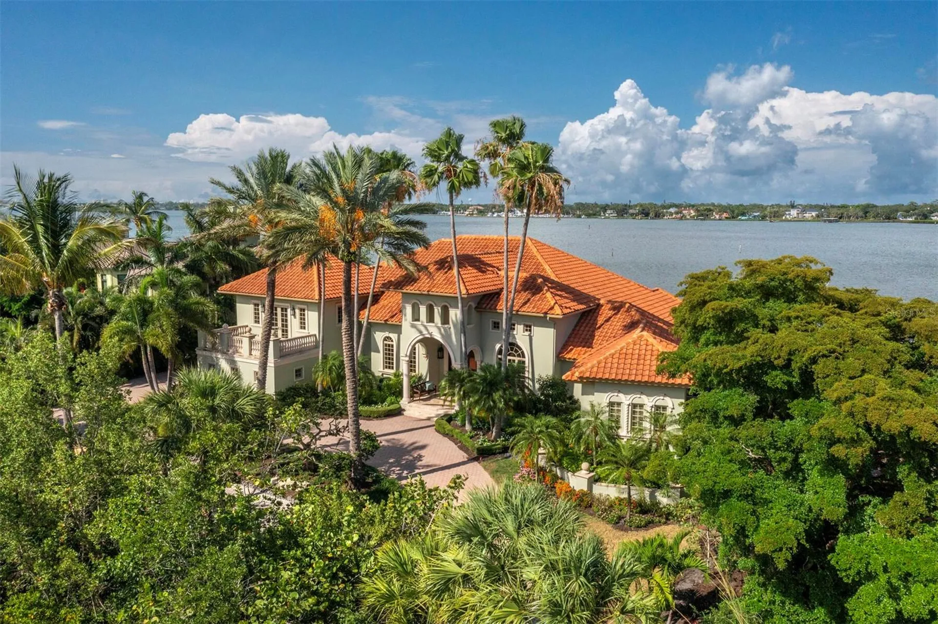 1280 Hidden Harbor Way Sarasota FL 34242