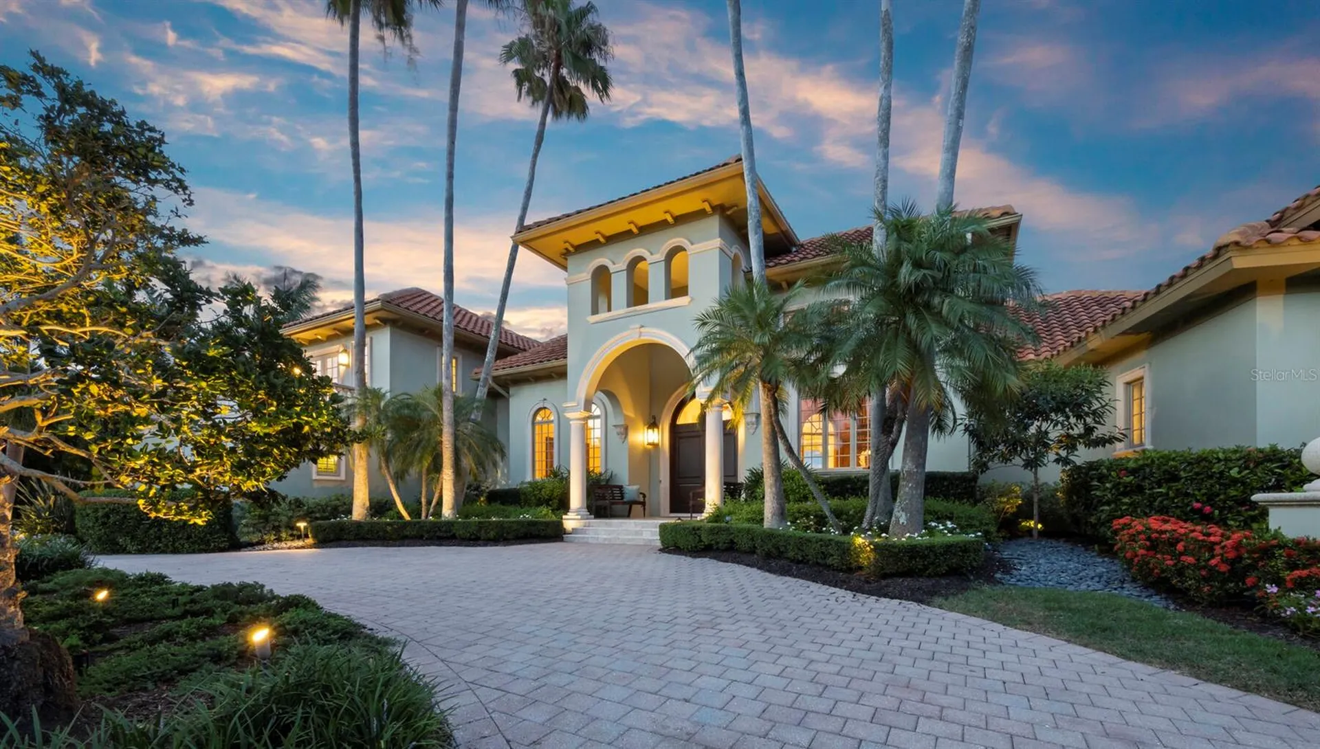1280 Hidden Harbor Way Sarasota FL 34242