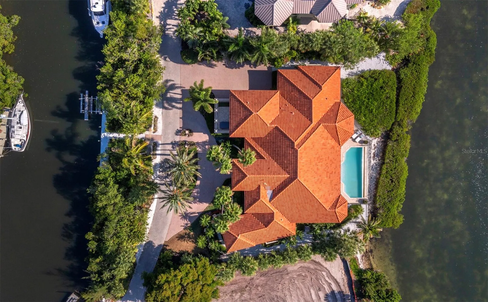 1280 Hidden Harbor Way Sarasota FL 34242