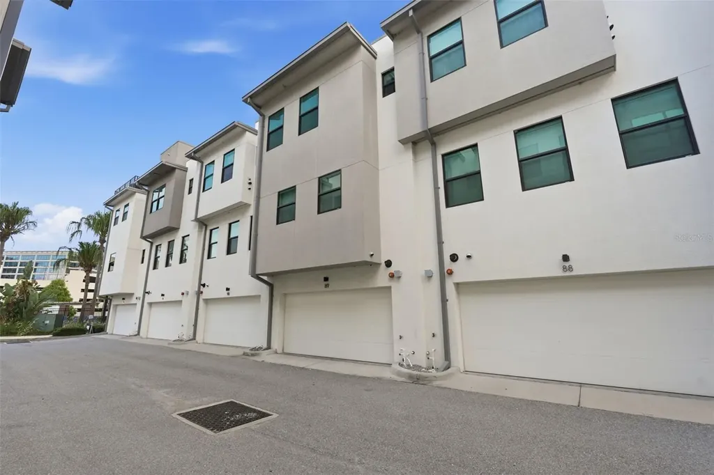 2511 N Grady Avenue Tampa FL 33607
