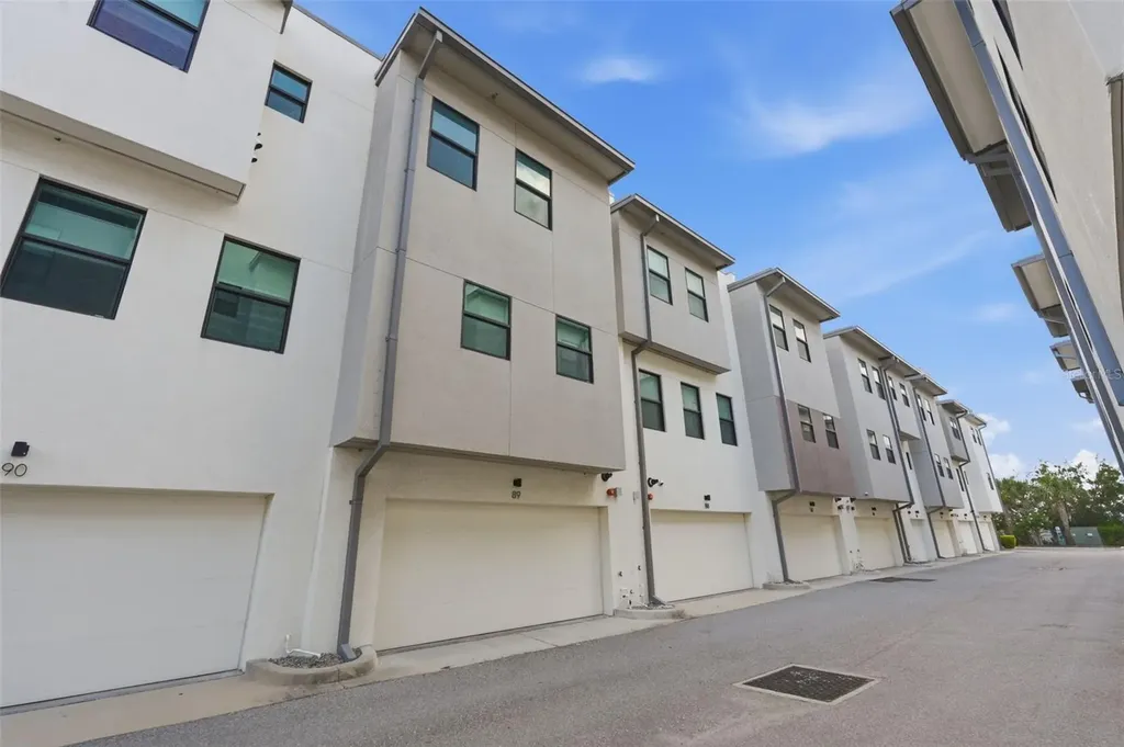 2511 N Grady Avenue Tampa FL 33607