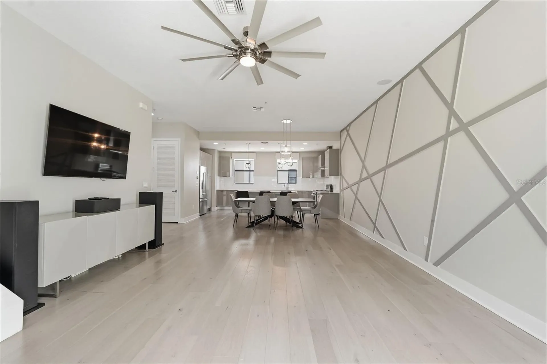 2511 N Grady Avenue Tampa FL 33607