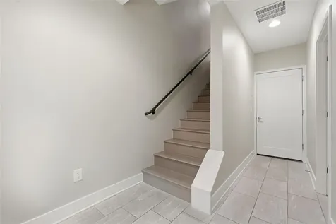 2511 N Grady Avenue Tampa FL 33607