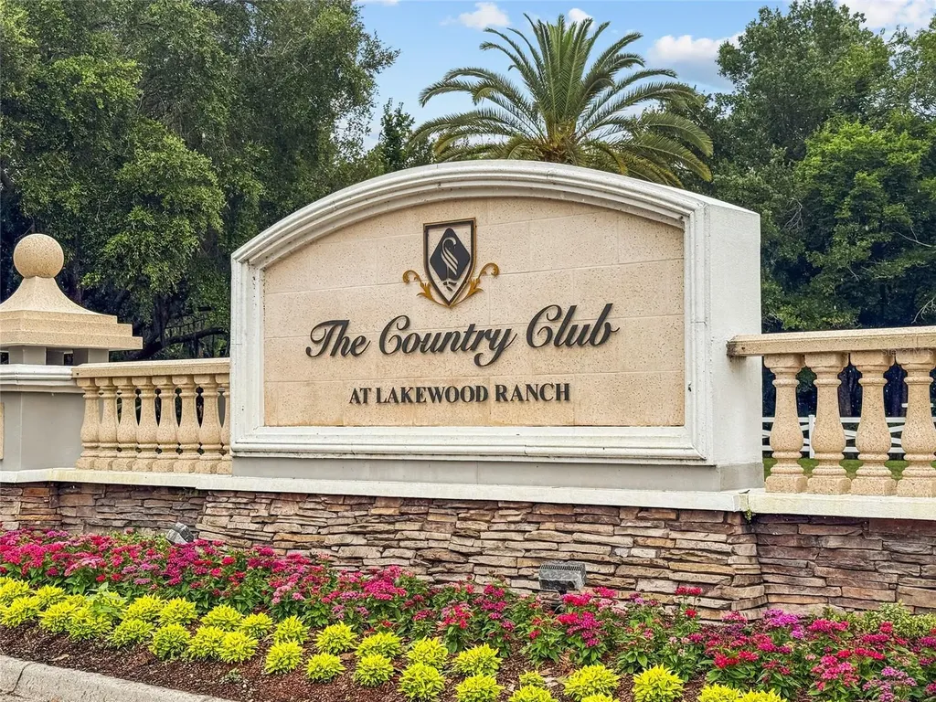7627 Desert Inn Way Bradenton FL 34202