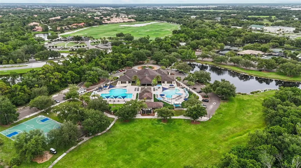 7627 Desert Inn Way Bradenton FL 34202