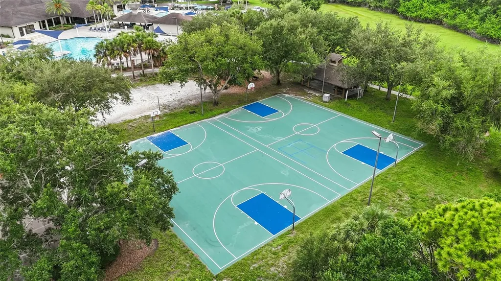 7627 Desert Inn Way Bradenton FL 34202