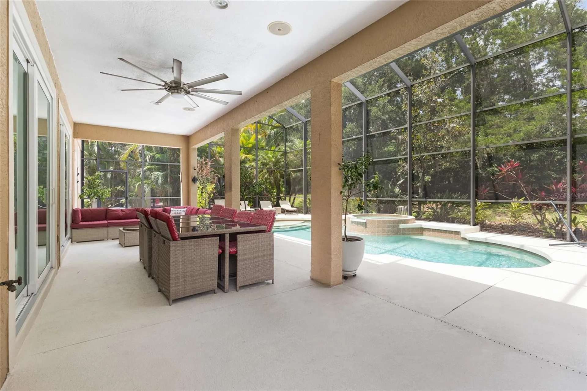 7627 Desert Inn Way Bradenton FL 34202