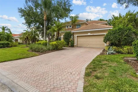 7627 Desert Inn Way Bradenton FL 34202