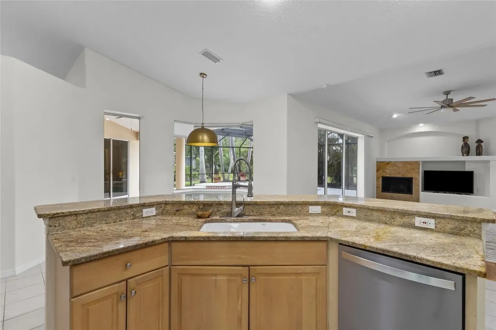8315 Deerbrook Circle Sarasota FL 34238