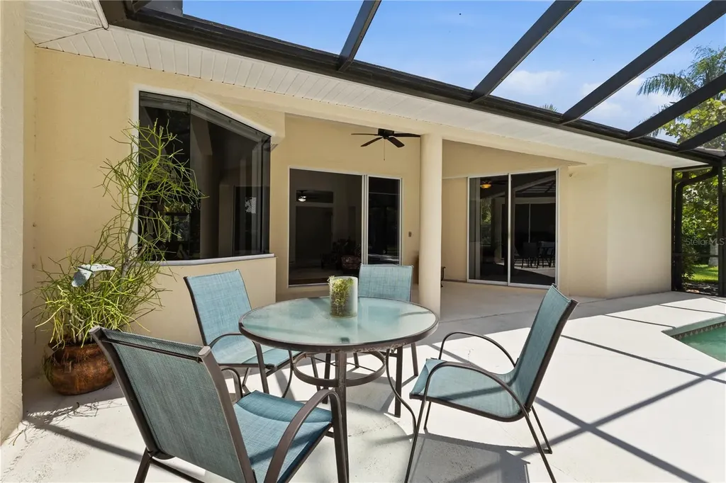 8315 Deerbrook Circle Sarasota FL 34238