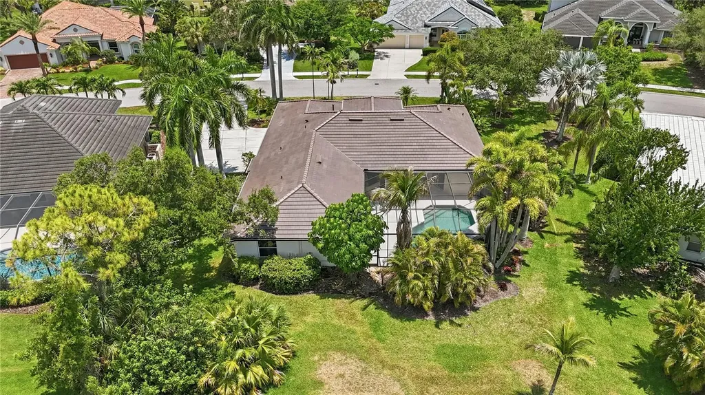 8315 Deerbrook Circle Sarasota FL 34238