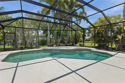 8315 Deerbrook Circle Sarasota FL 34238