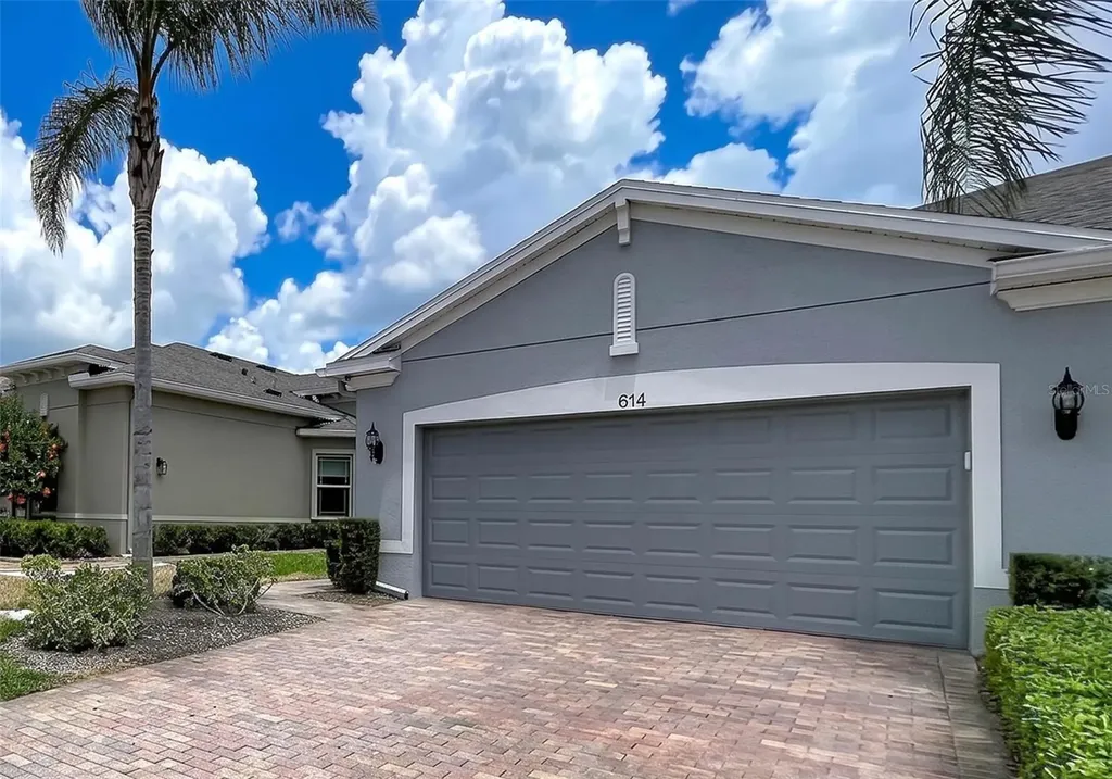 614 Chipper Drive Sun City Center FL 33573