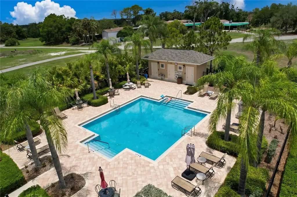 614 Chipper Drive Sun City Center FL 33573