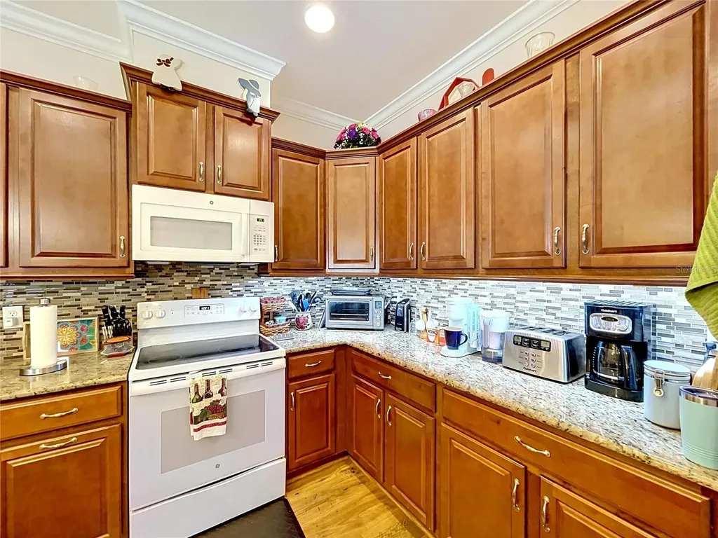 614 Chipper Drive Sun City Center FL 33573