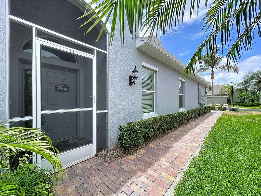 614 Chipper Drive Sun City Center FL 33573