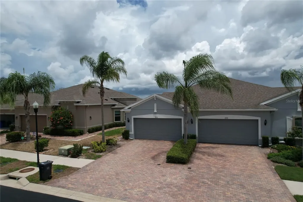 614 Chipper Drive Sun City Center FL 33573