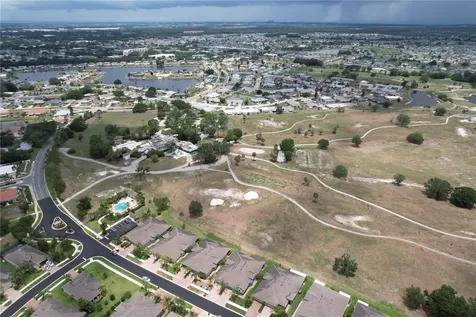 614 Chipper Drive Sun City Center FL 33573