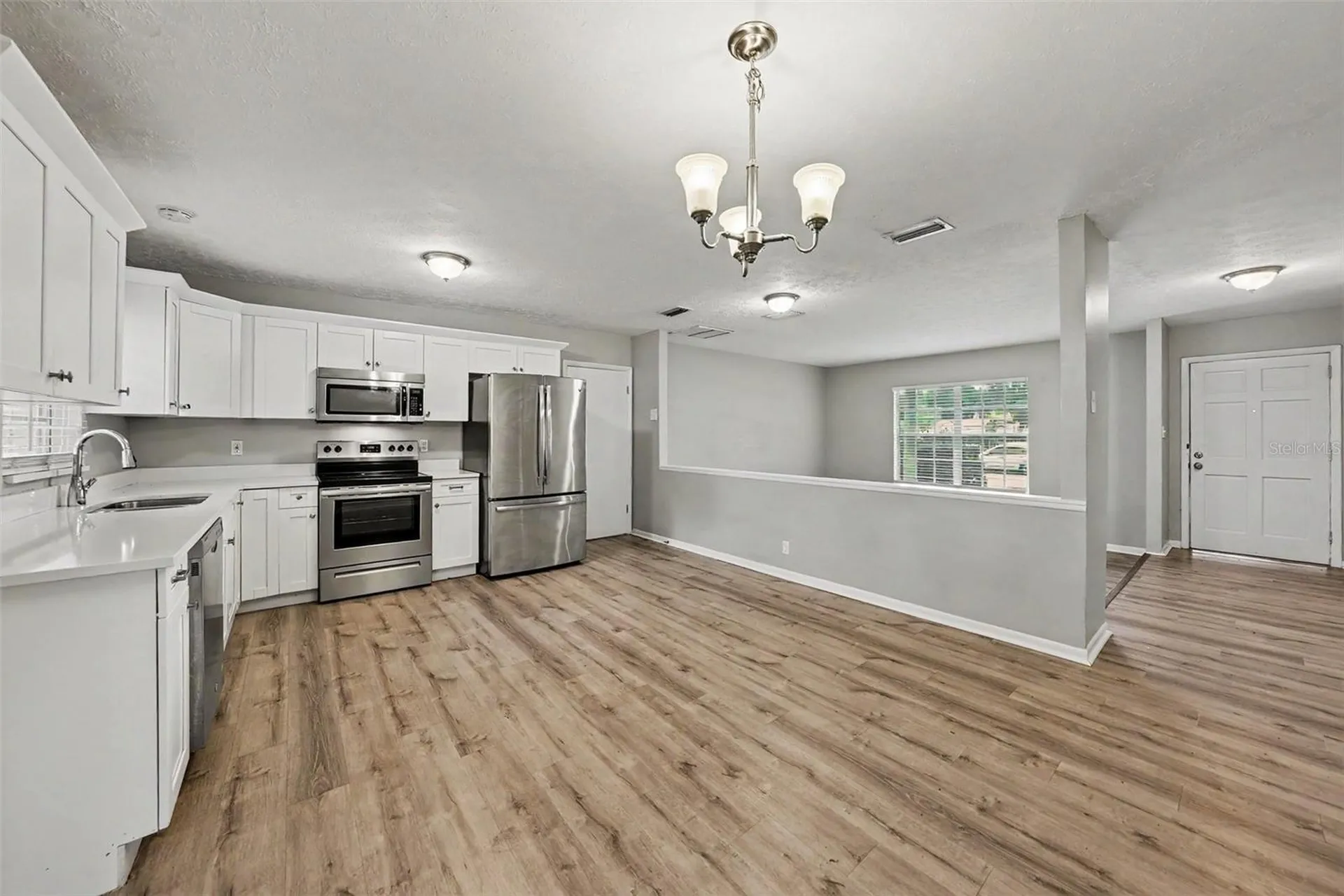 2264 Village Court Brandon FL 33511