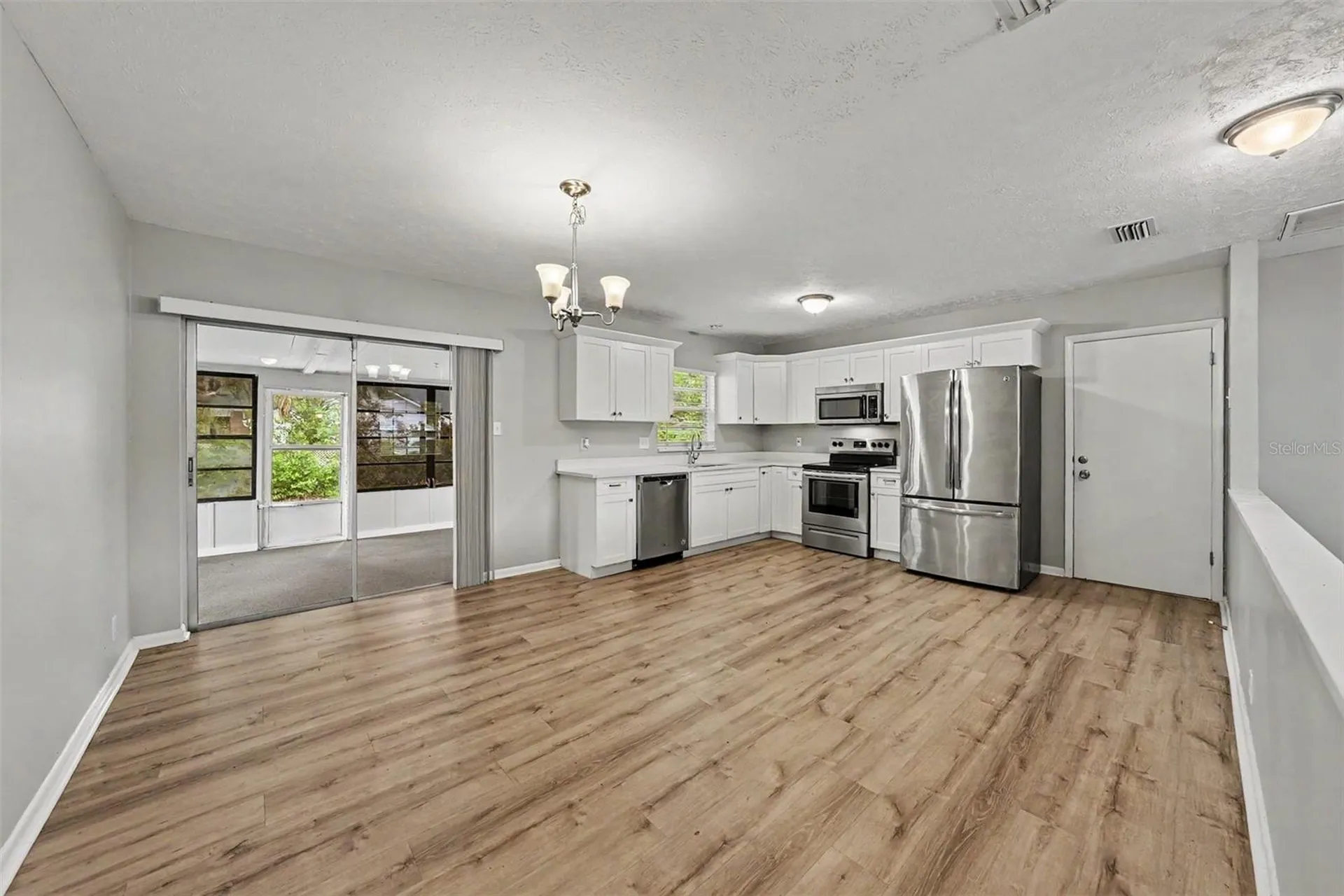 2264 Village Court Brandon FL 33511