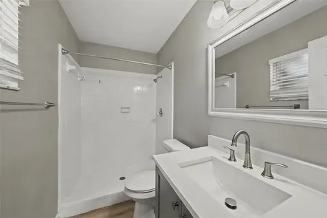 2264 Village Court Brandon FL 33511
