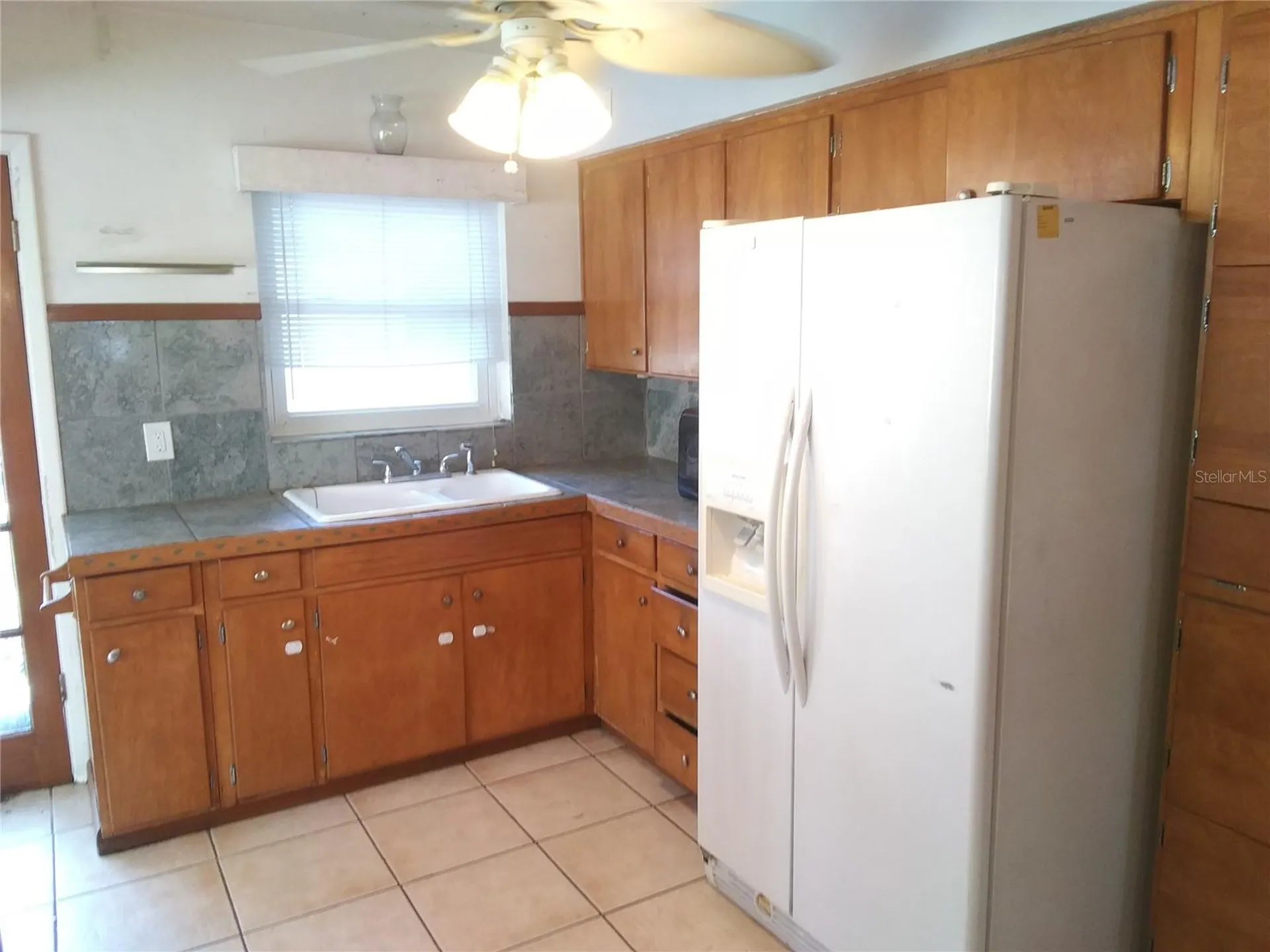 5160 102nd Way N St Petersburg FL 33708
