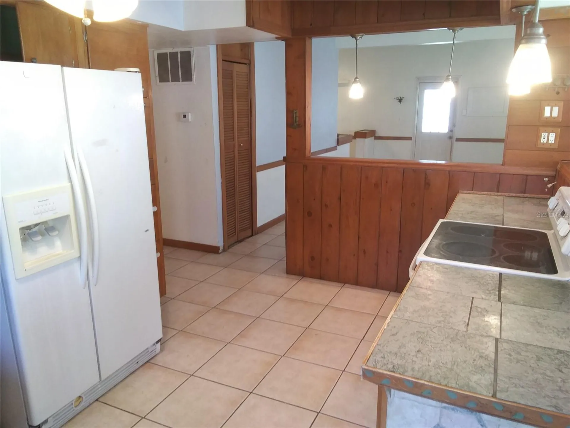 5160 102nd Way N St Petersburg FL 33708