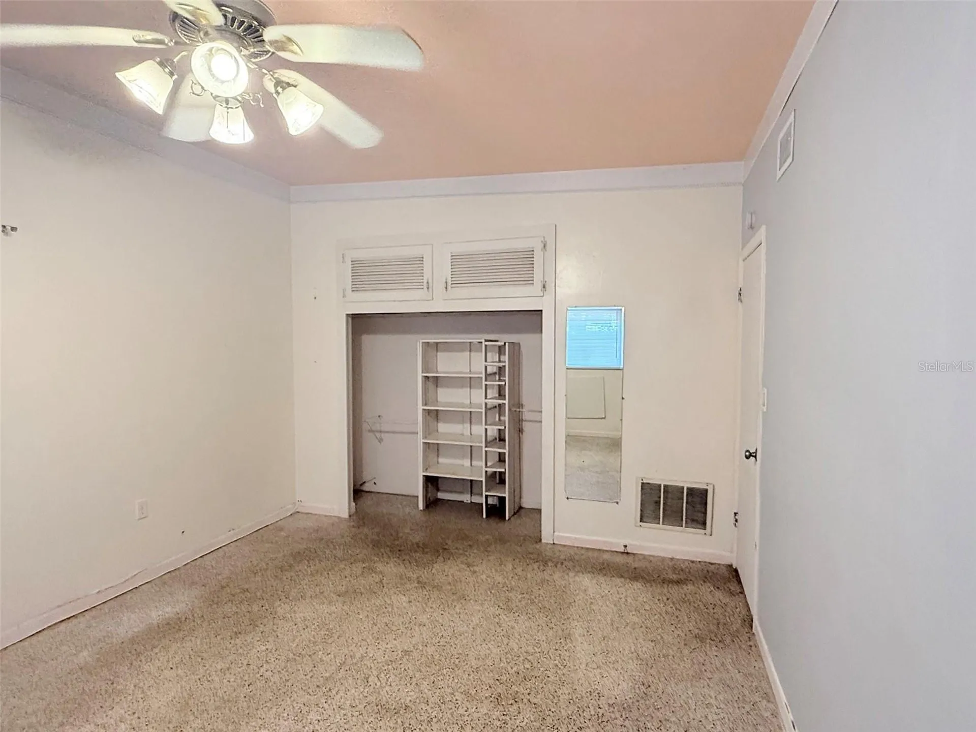 5160 102nd Way N St Petersburg FL 33708